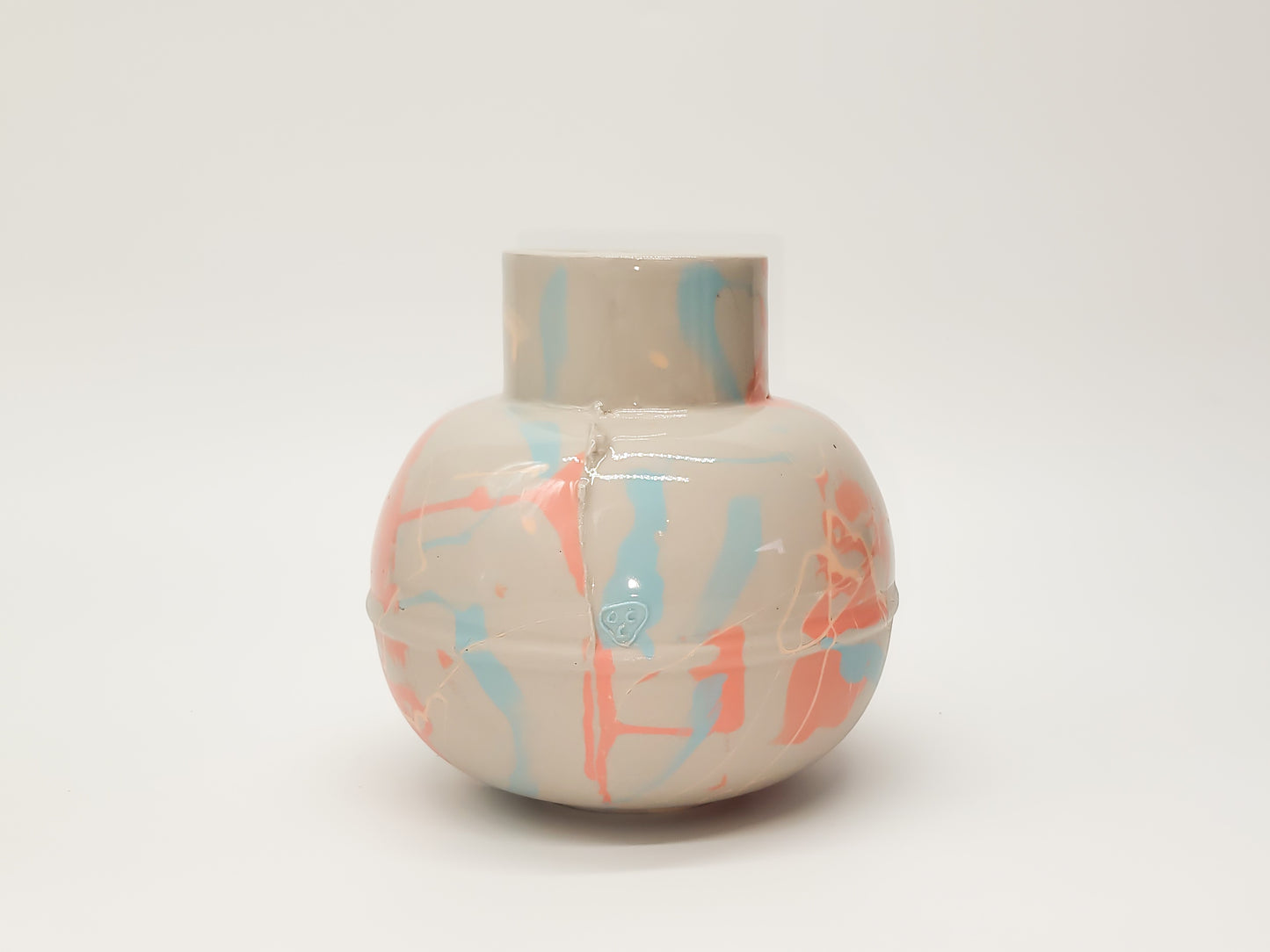 Large VASE - Drippy