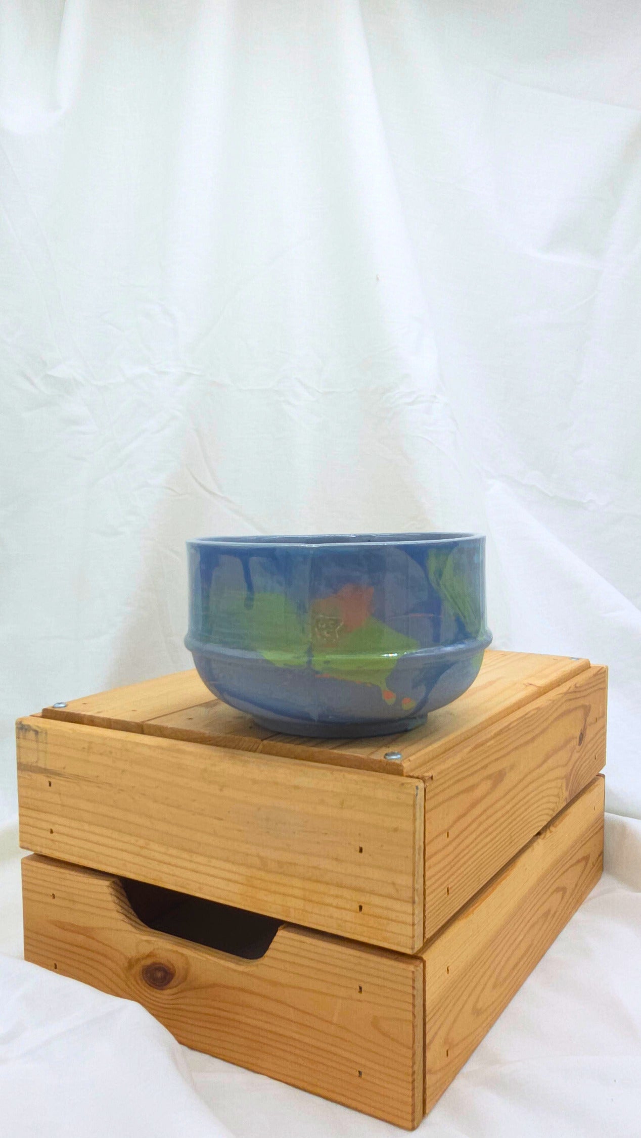 Medium Bowl - Drippy