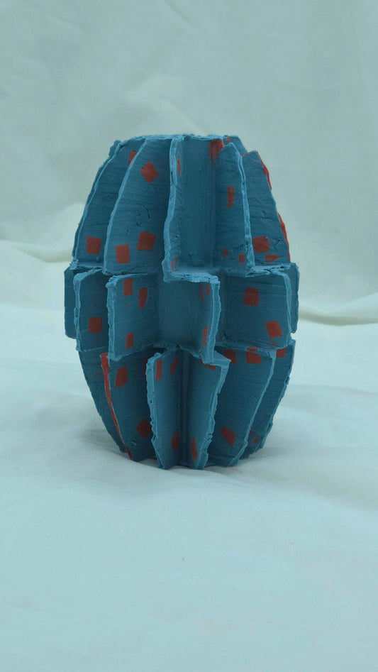 Mini sculpture - Blue with Pink cubes