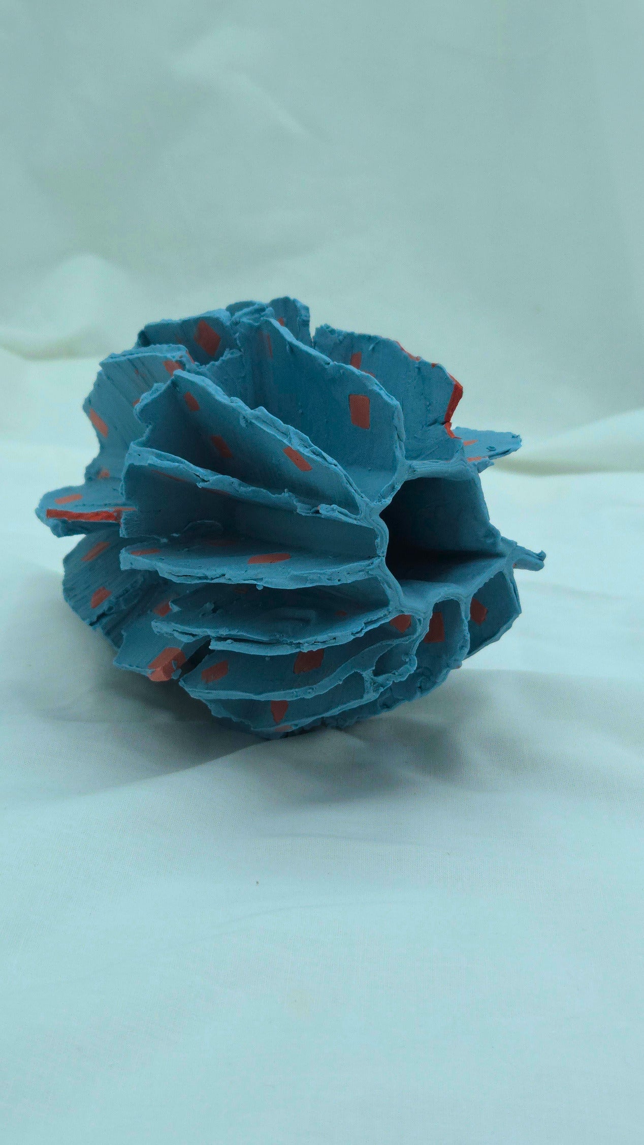 Mini sculpture - Blue with Pink cubes