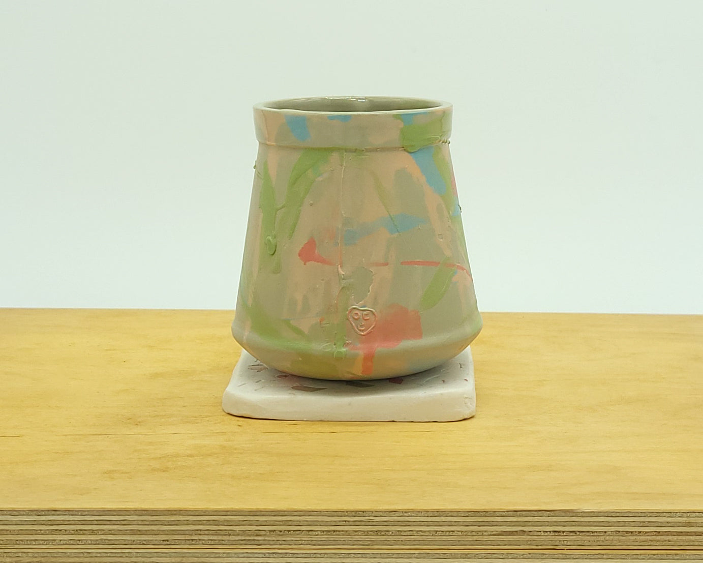 Beaker with Terrazzo Stand - Drippy