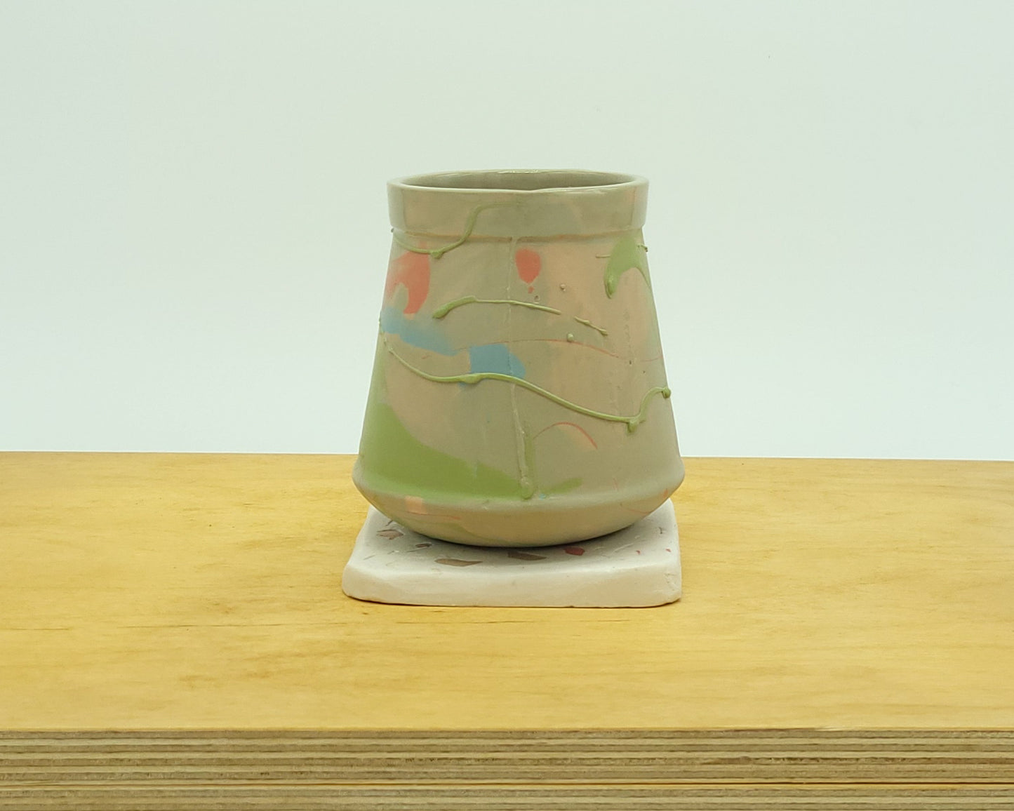 Beaker with Terrazzo Stand - Drippy