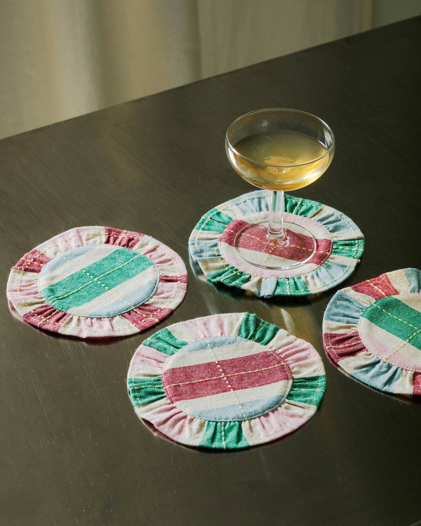 Ruffled Coaster Set